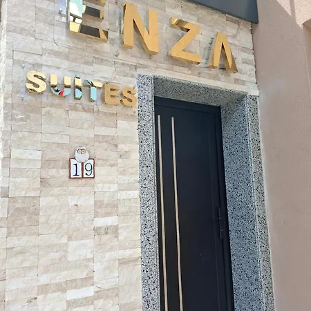 Hotel Enza Sjoemen