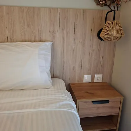 Hotel Enza