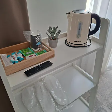 Enza Hotel Sjoemen